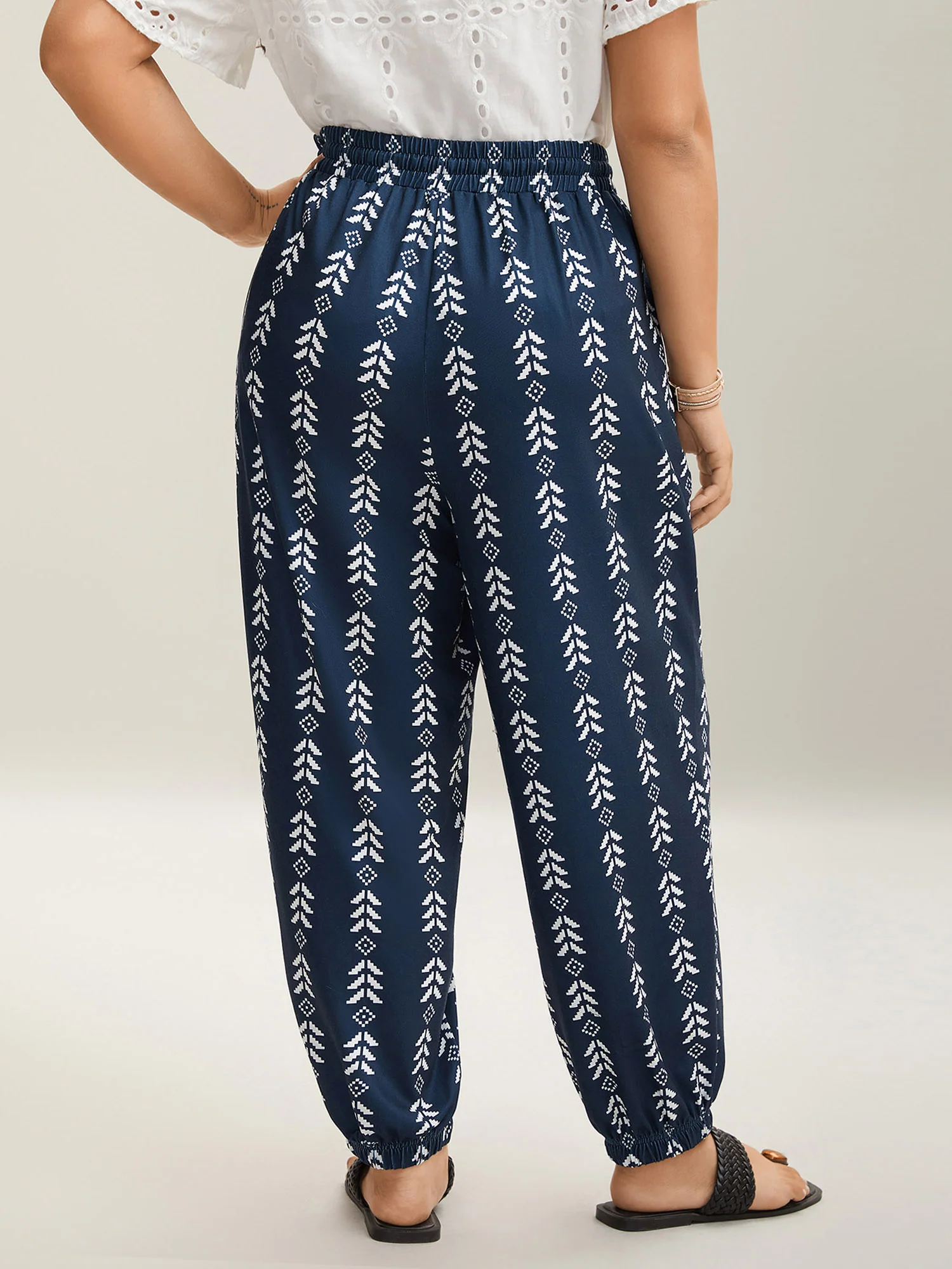 Boho Geometric Print Stretchy Waist Pants - Image 8