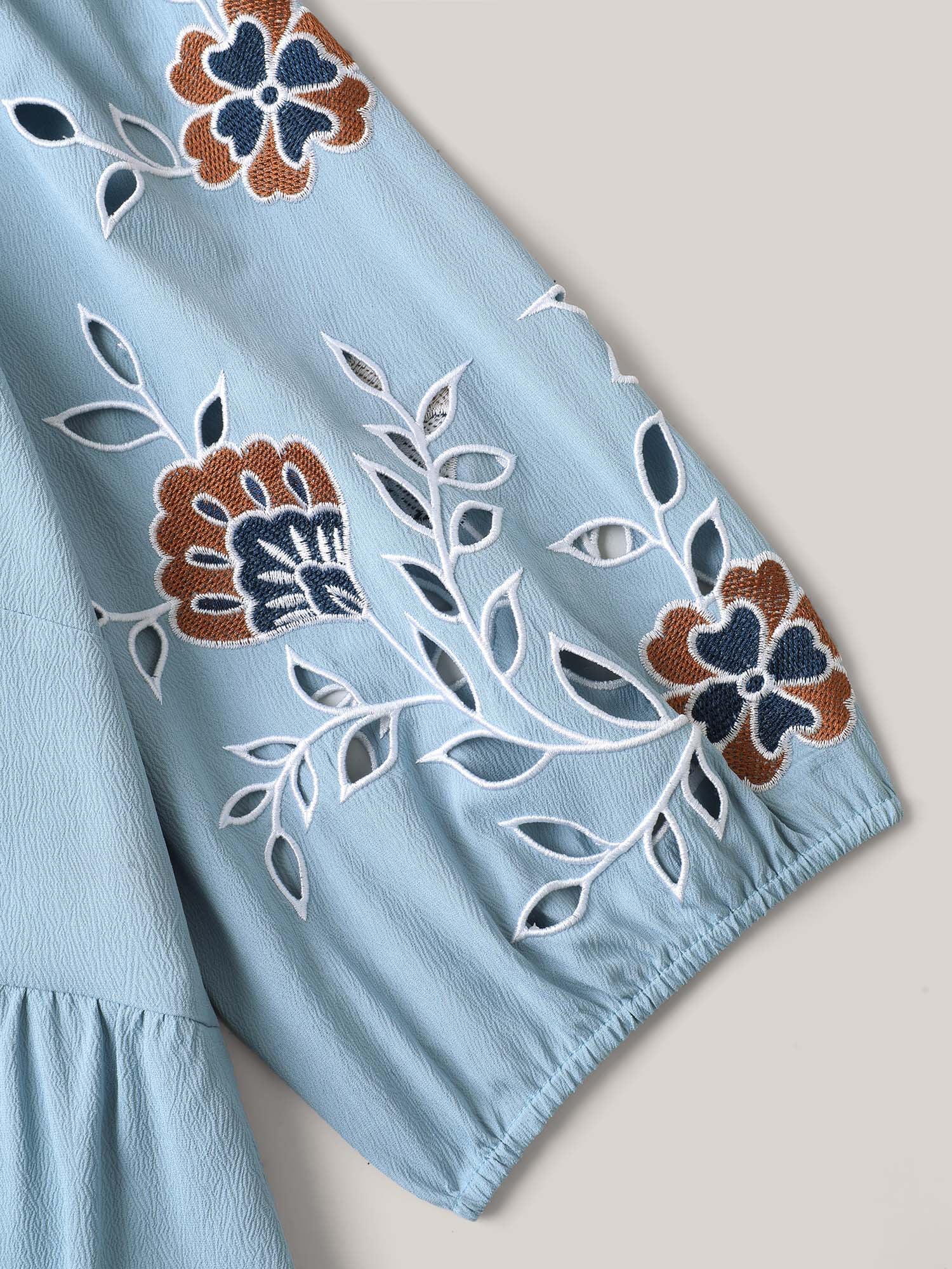 Cut-Out Embroidery Stretchy Waist Midi Dress - Image 5