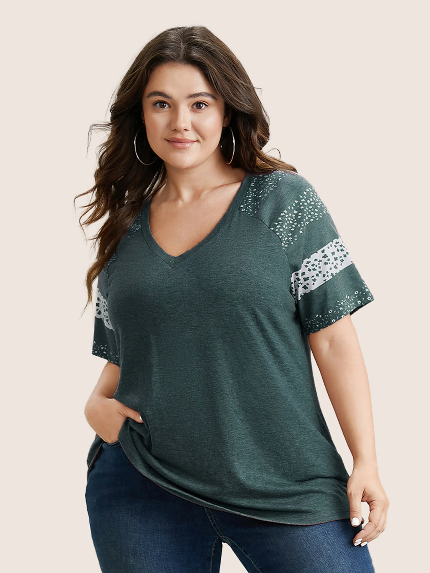 Ditsy Floral Colorblock Contrast Raglan Sleeve T-shirt - Image 15