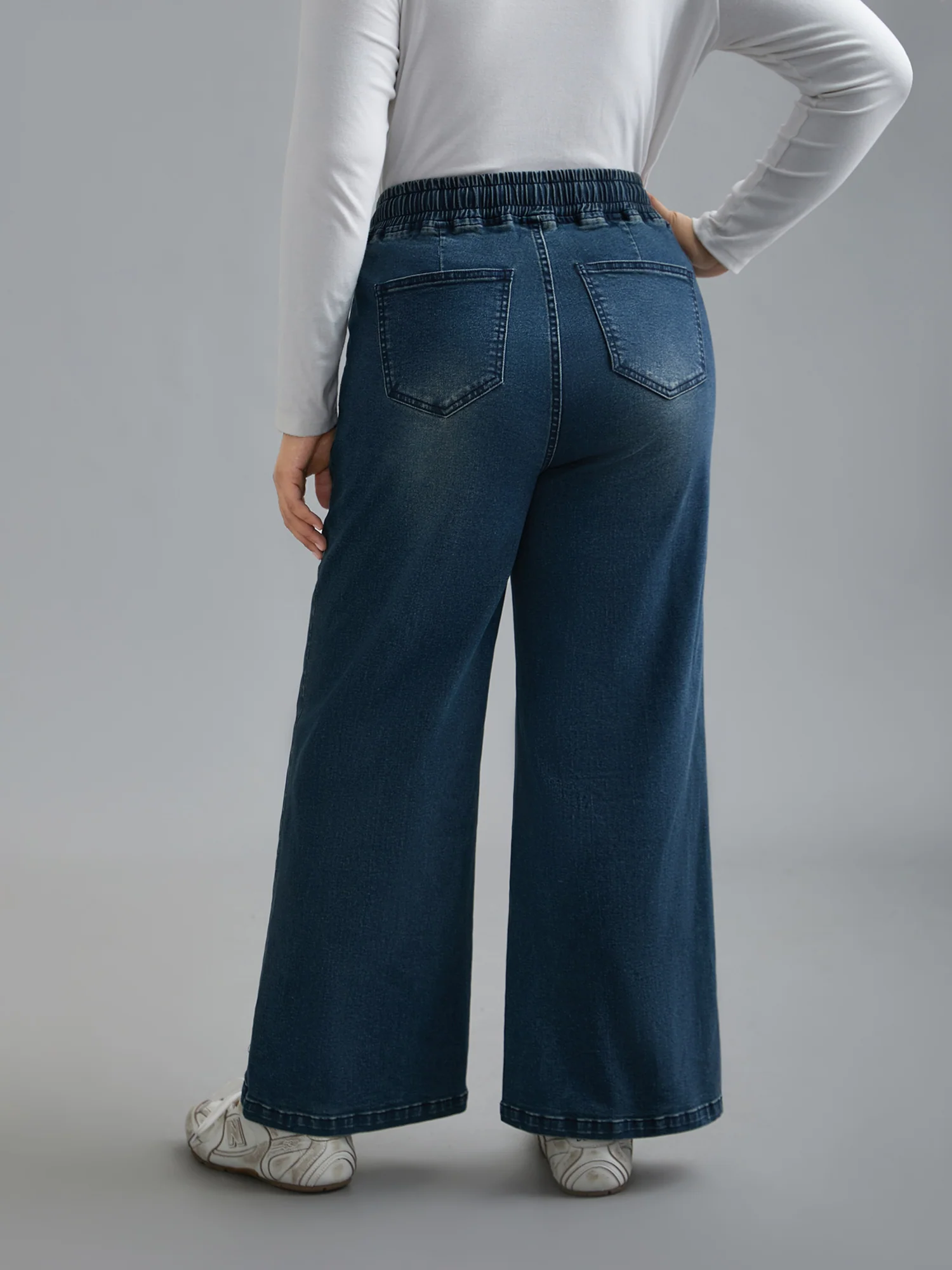 Drawstring Stretchy Waist Pocket Jeans - Image 2