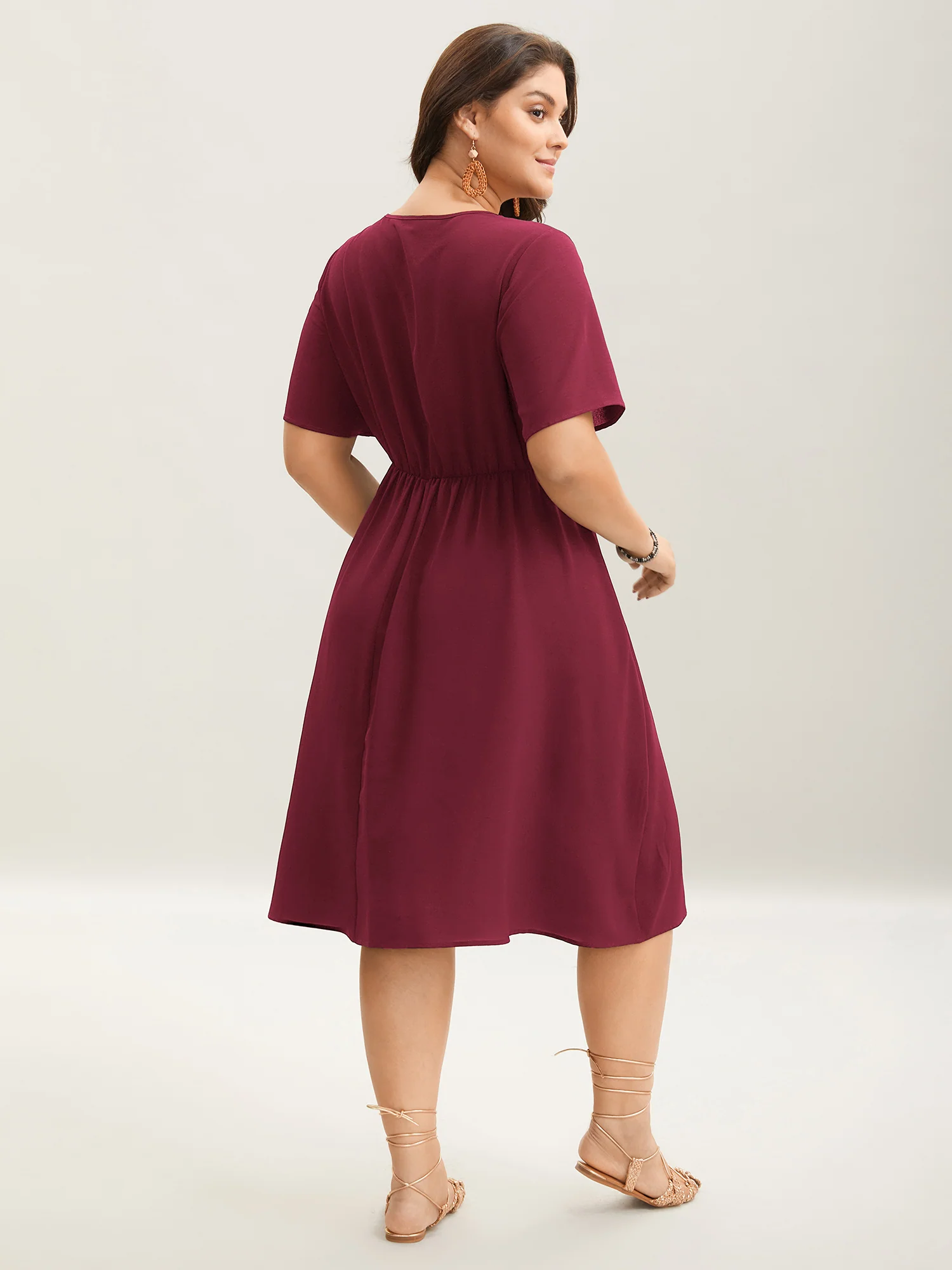 Floral Embroidered Waist-Cinched Midi Dress - Image 15