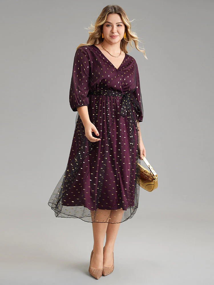 Geometric Tiered Mesh Belted Wrap Dress - Image 4