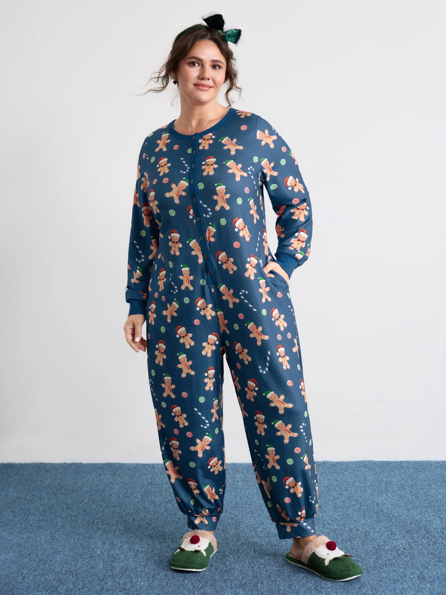 Gingerbread Print Button Placket Jumpsuit - Image 14