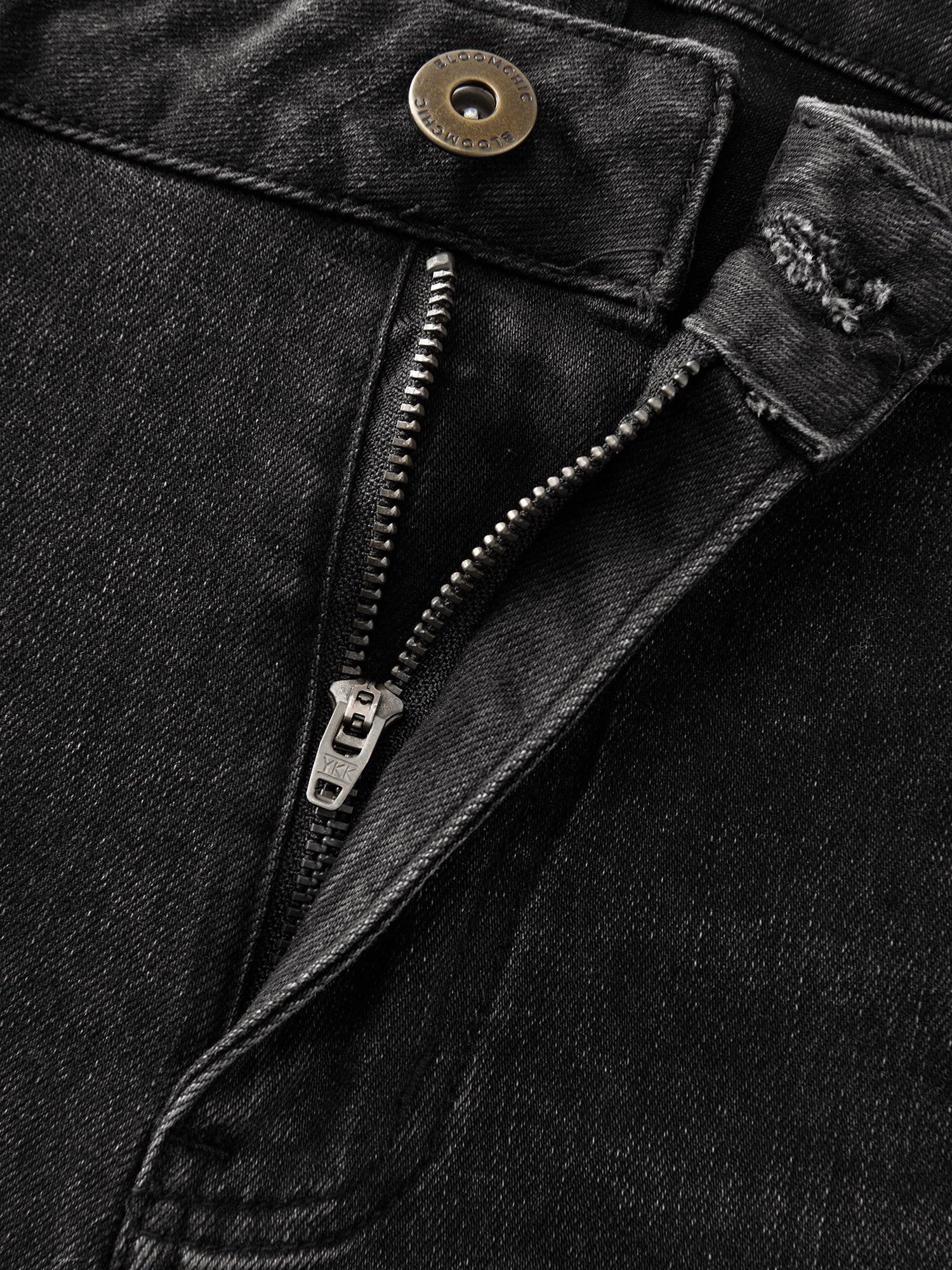 Mid-Rise Straight-Leg Jeans - Image 5