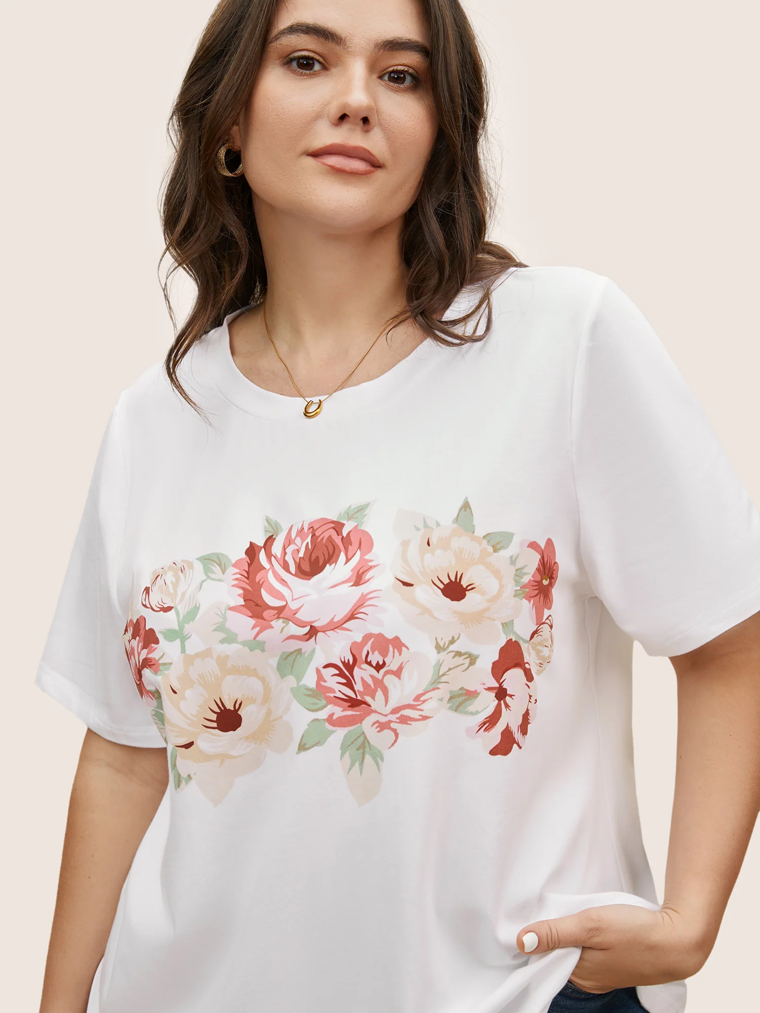 Natural Flowers Print Crew Neck T-shirt - Image 4