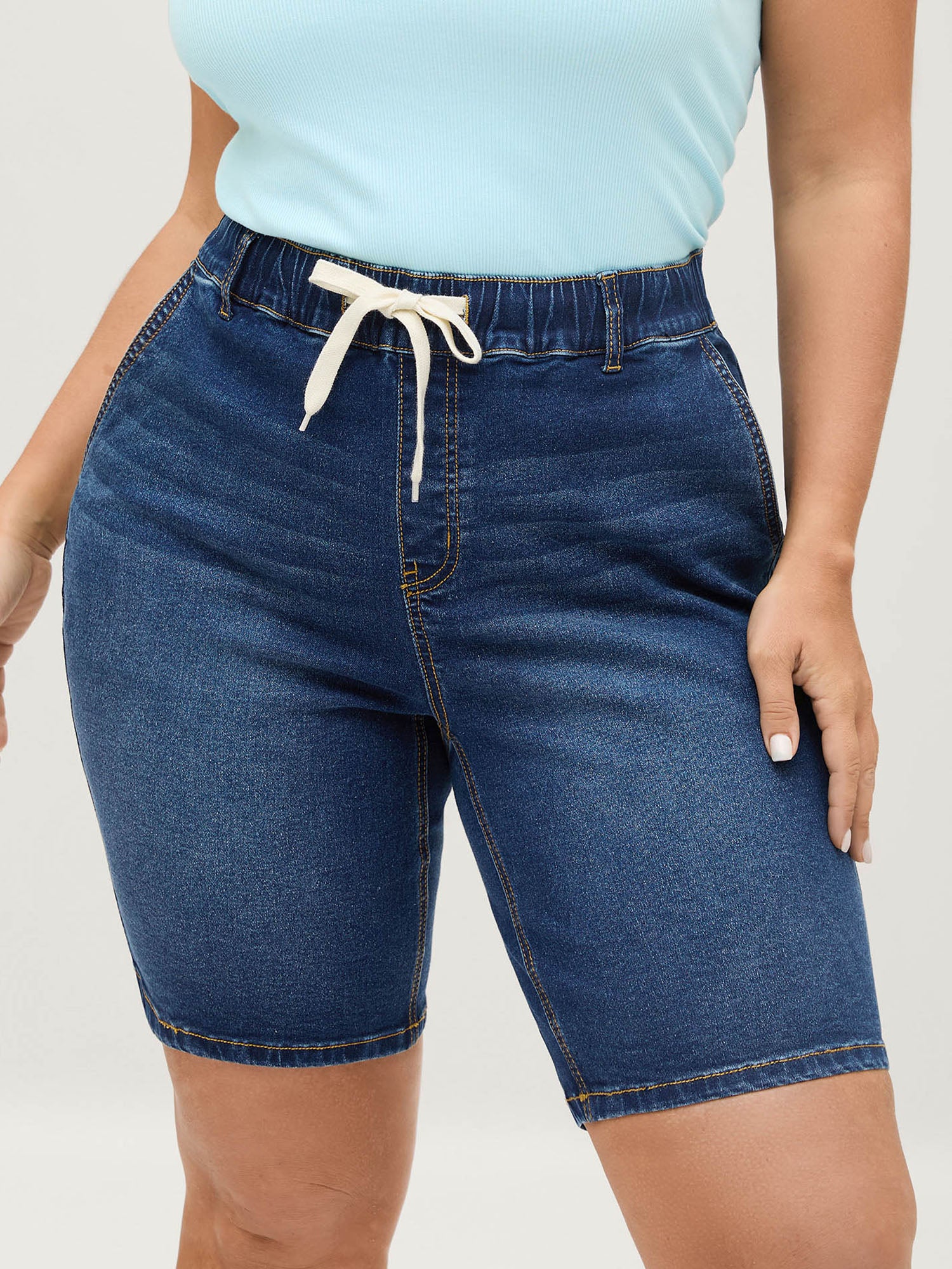 No-Gap Waist Stretchy Denim Shorts - Image 5