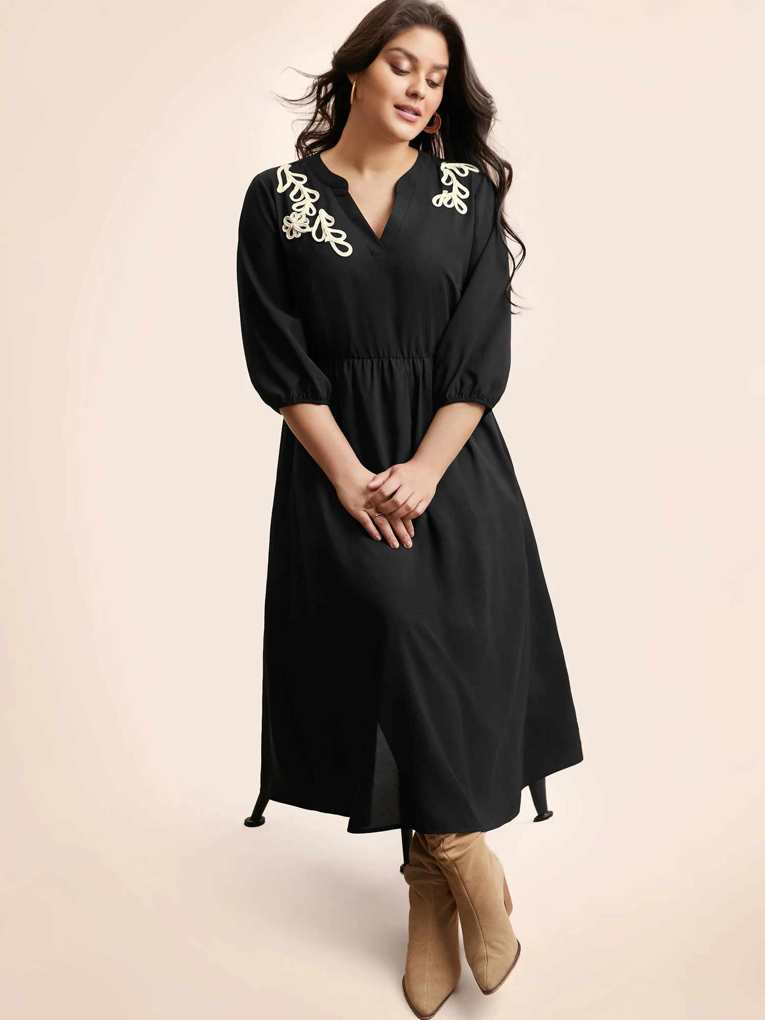 Notched Stereo Flower Design Midi Dress