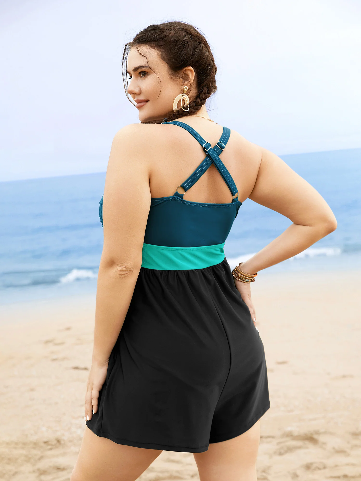 Patchwork Contrast Crossover One Piece Swimsuit - Image 31