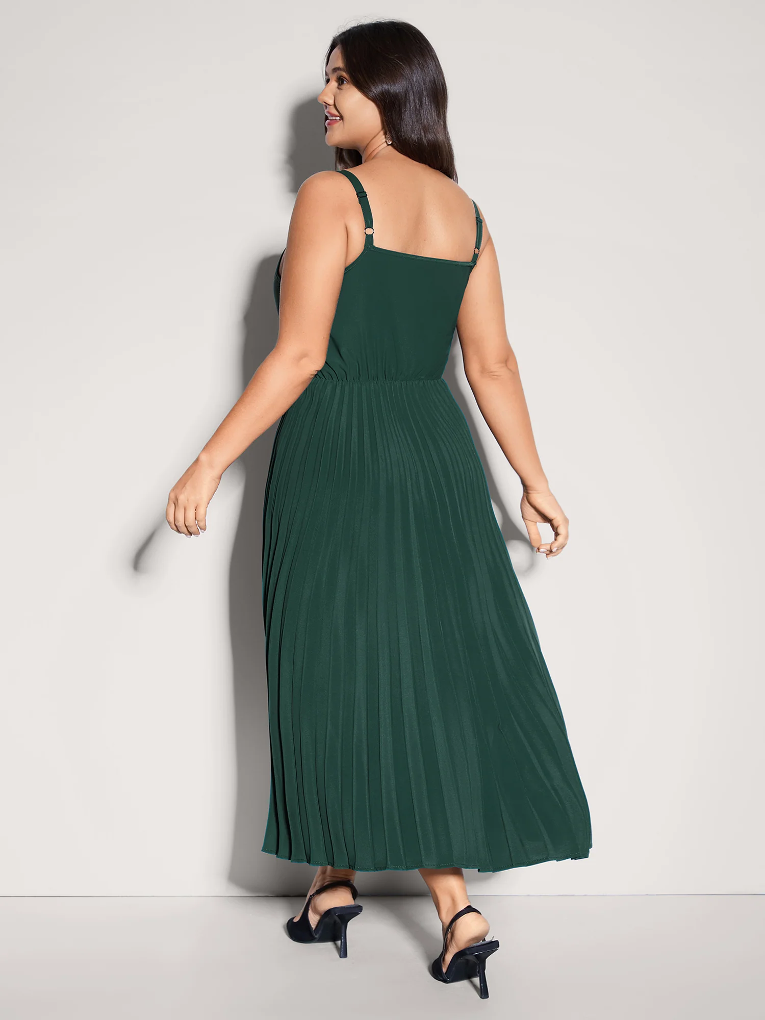 Pleated Pockets Solid Cami Midi Dress - Image 4