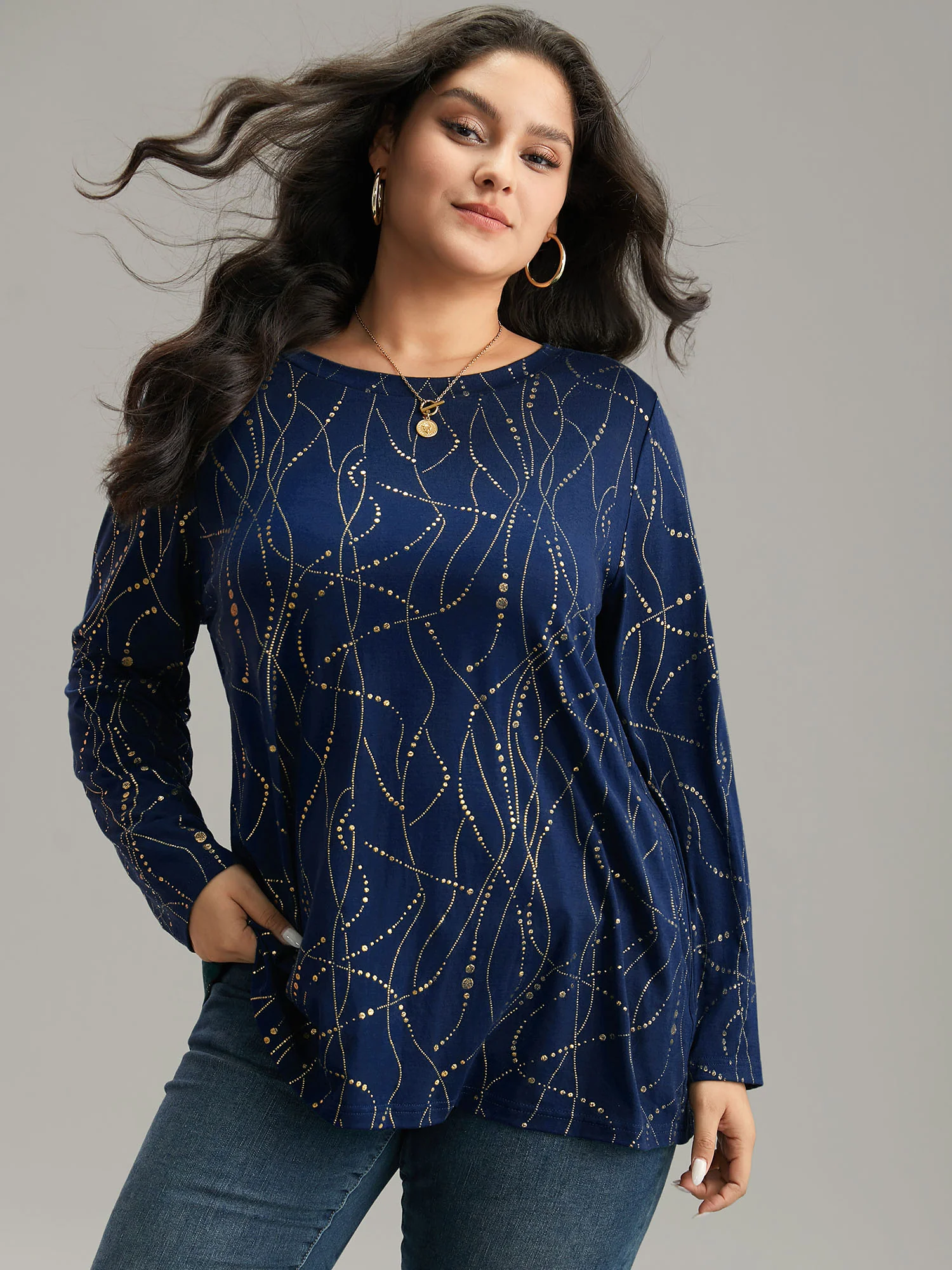 Polka Dot Contrast Round Neck T-shirt - Image 20
