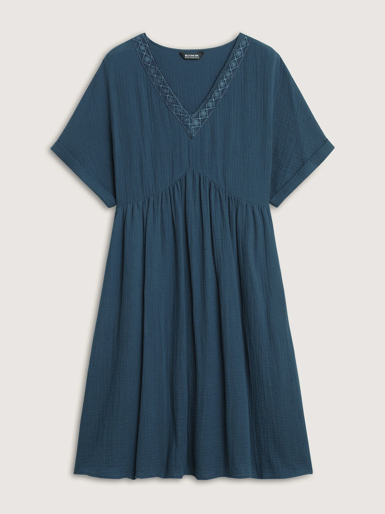 Pure Cotton Lace V-Neck Solid Midi Dress - Image 7