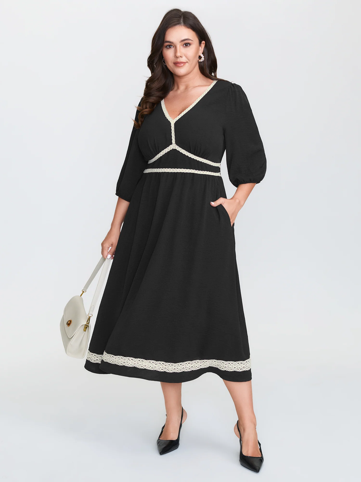 Shirred Waist V-Neck Contrast Midi Dress
