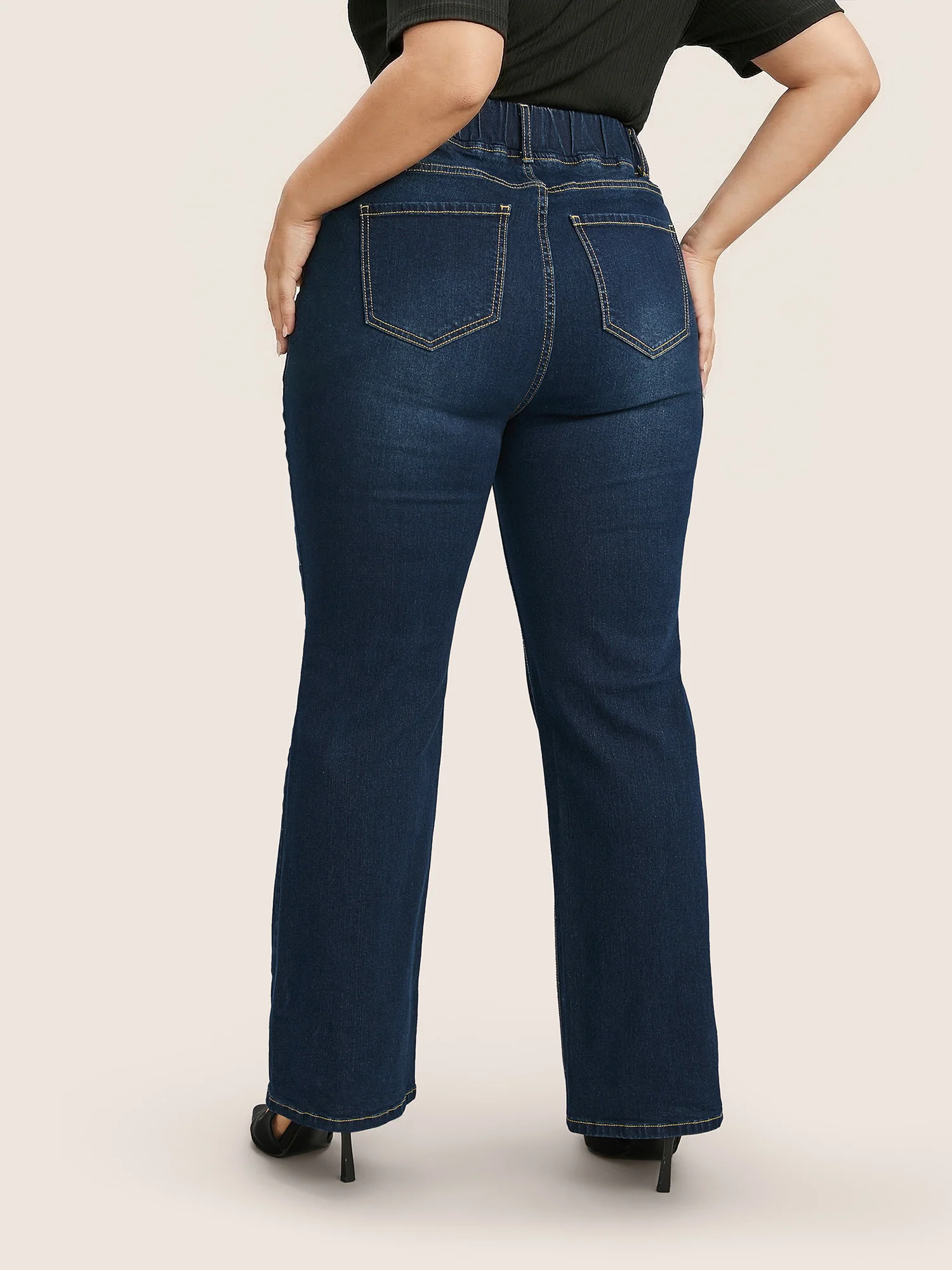 Solid Elastic Waist Pocket Full Length Jeans - Image 8