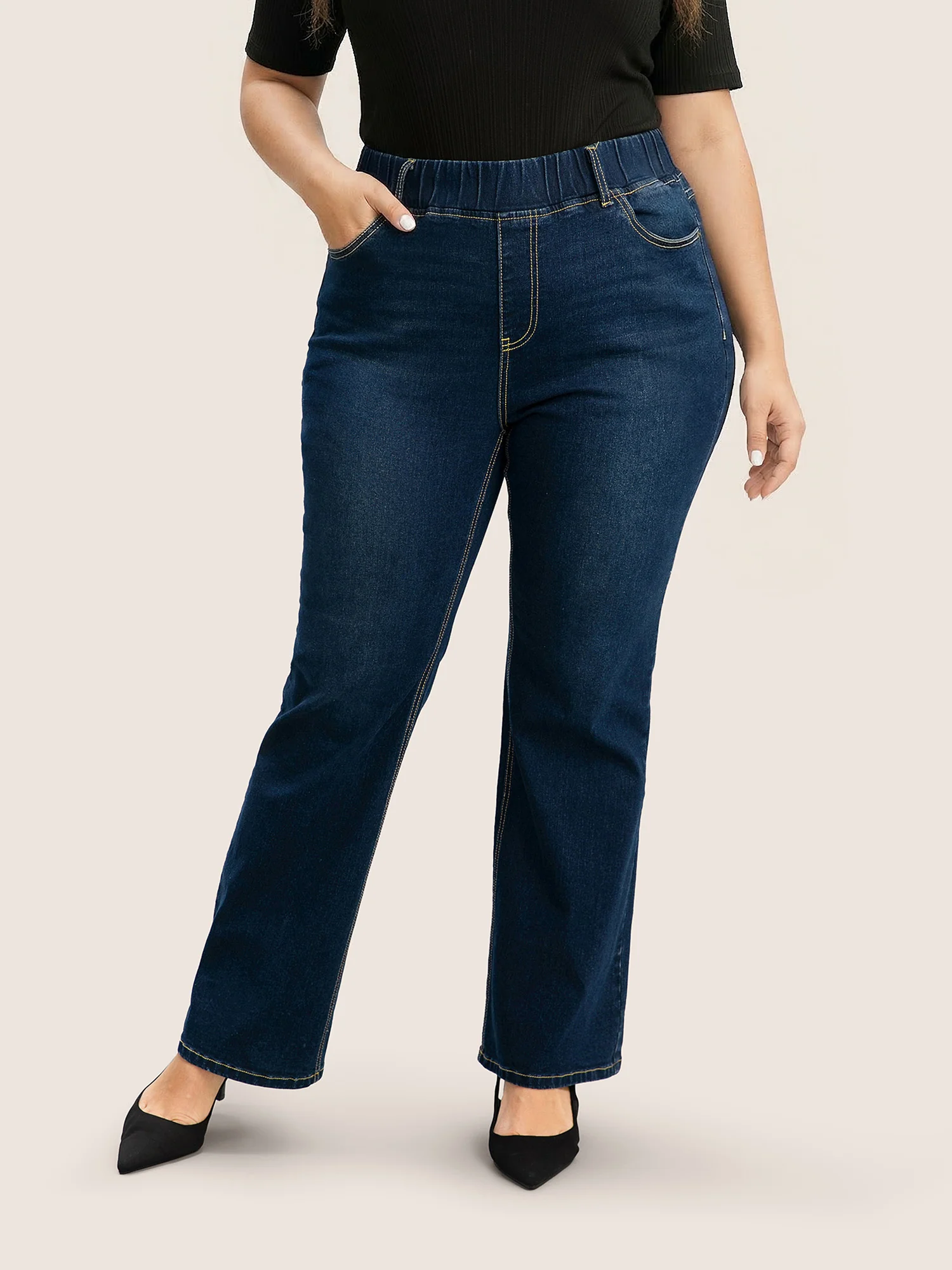 Solid Elastic Waist Pocket Full Length Jeans - Image 9