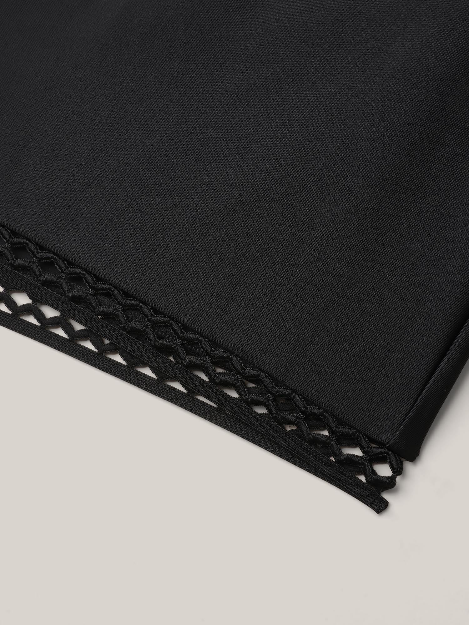 Spliced Webbed Pockets Swim Bottoms - Image 7