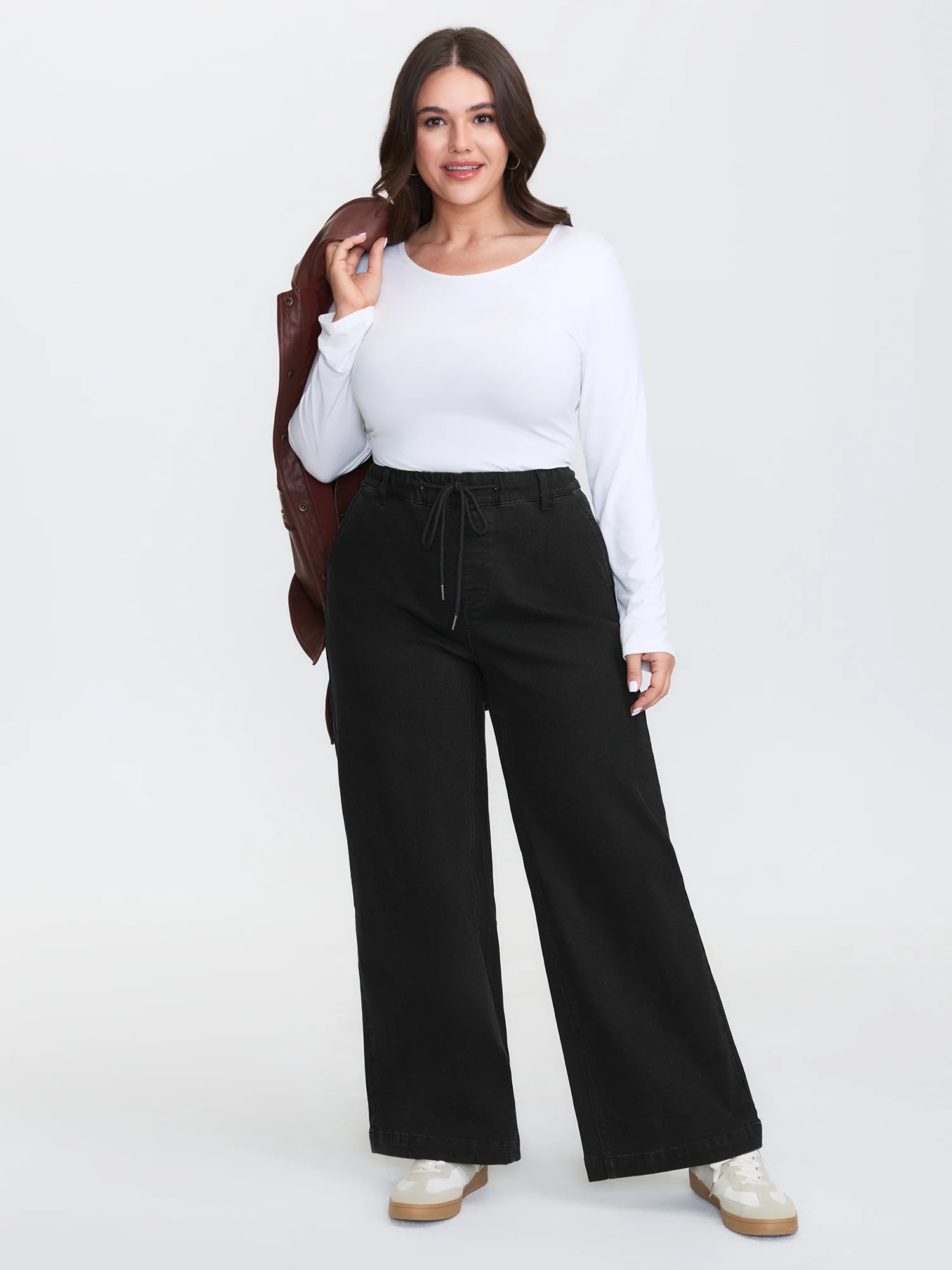Stretchy Pull-On Drawstring Waist Wide-Leg Jeans - Image 2