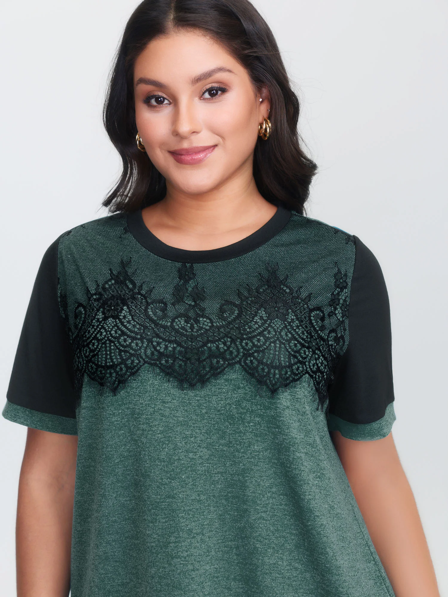 Stretchy Scalloped Lace Color Contrast T-Shirt - Image 18
