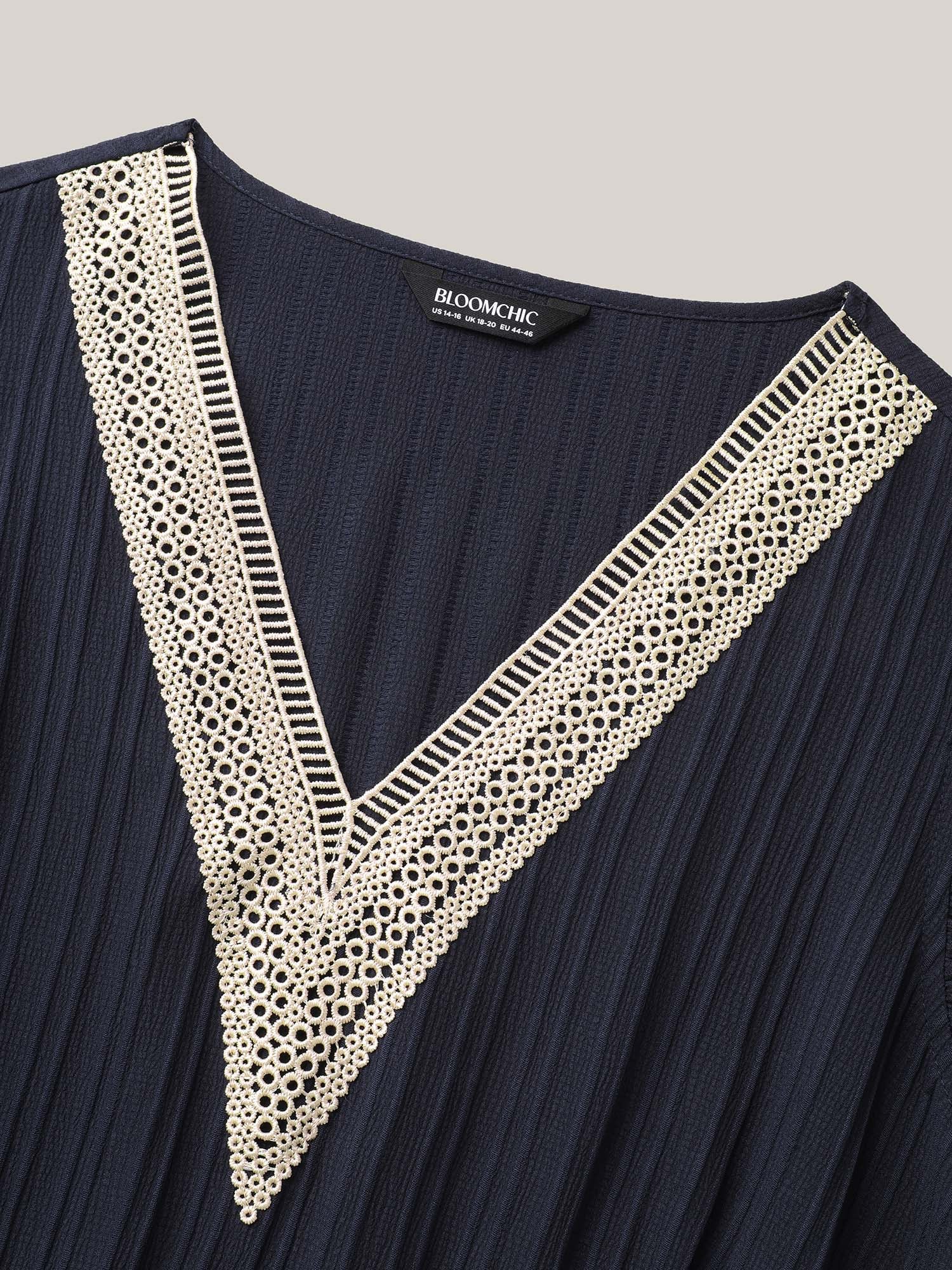 Textured Lace Neckline Ruffled Sleeve Dress - Image 6