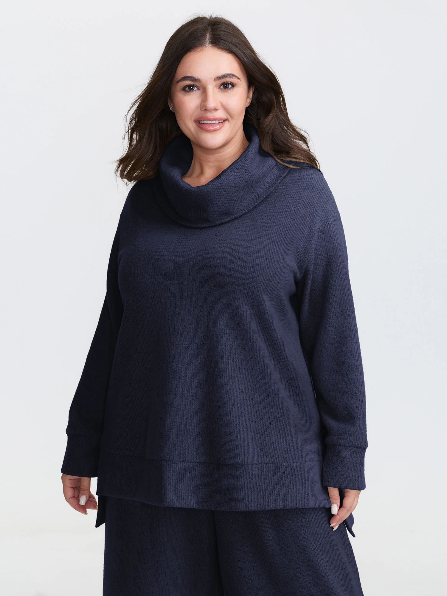 Turtleneck Snuggle-Worthy Loungewear Set - Image 17